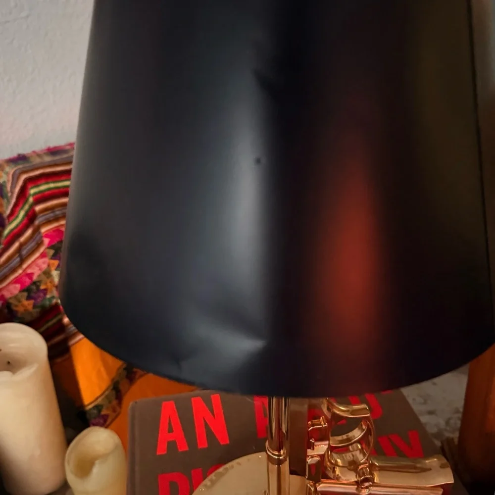 Flos “Bedside Gun” Lamp – Philippe Starck – Authentic – - Picture 6 of 11